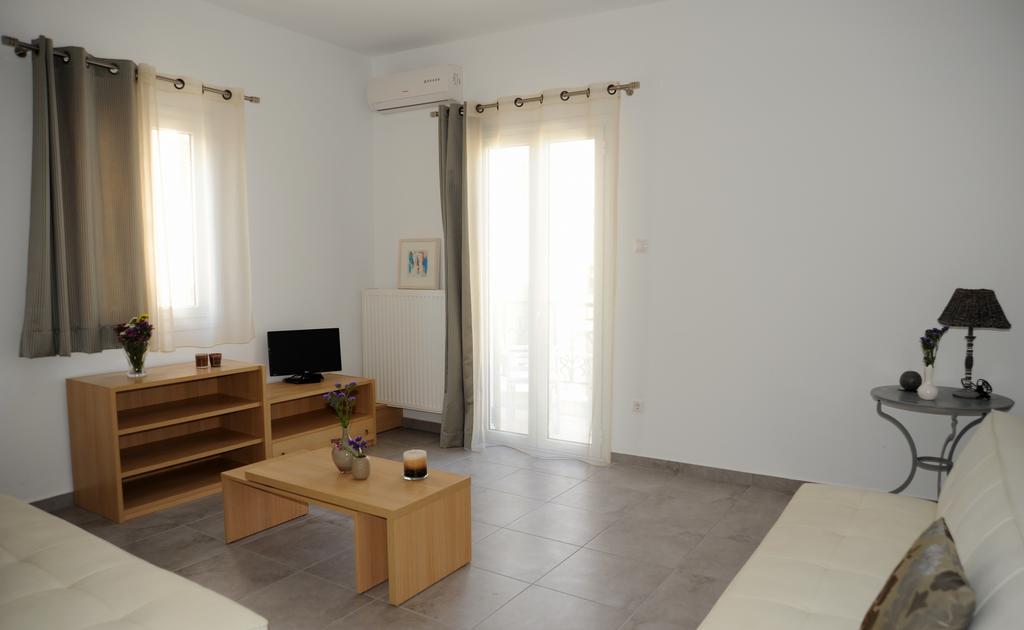 St George Beach Apartment Naxos City エクステリア 写真